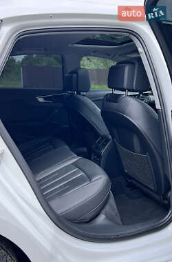 Седан Audi A4 2020 в 
