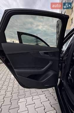 Седан Audi A4 2016 в 
