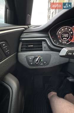 Седан Audi A4 2016 в 