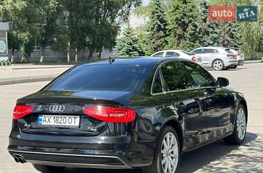 Седан Audi A4 2014 в 