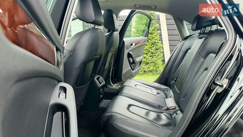 Седан Audi A4 2010 в Киеве