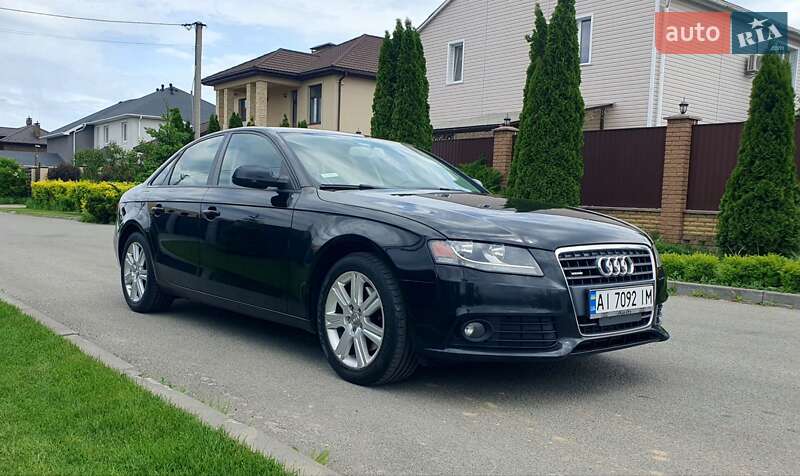 Седан Audi A4 2010 в Киеве