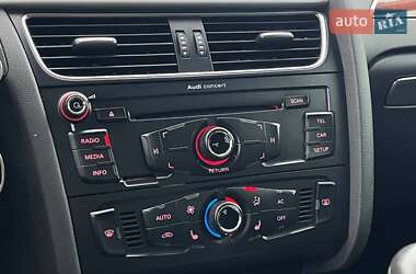 Седан Audi A4 2010 в 