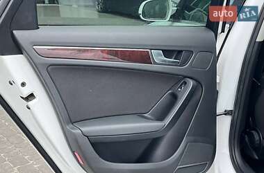 Седан Audi A4 2010 в 