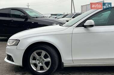 Седан Audi A4 2010 в 