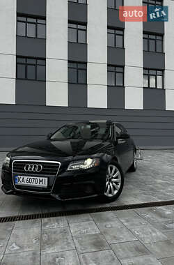 Седан Audi A4 2009 в 