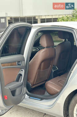 Седан Audi A4 2014 в 