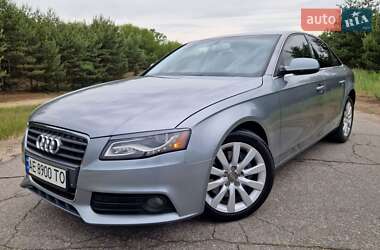 Седан Audi A4 2010 в Кременчуці