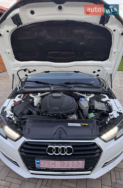 Седан Audi A4 2017 в 