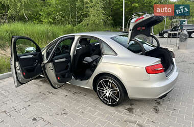 Седан Audi A4 2012 в 