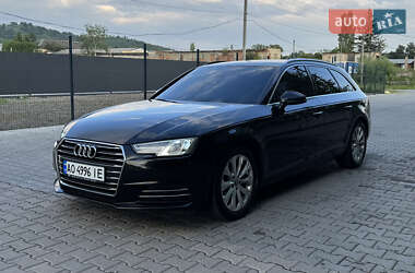 Универсал Audi A4 2018 в Мукачево