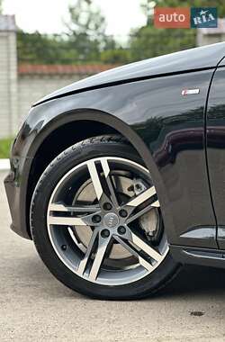 Седан Audi A4 2016 в 
