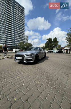 Седан Audi A4 2019 в 