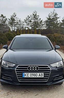 Седан Audi A4 2018 в Днепре