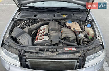 Седан Audi A4 2003 в 
