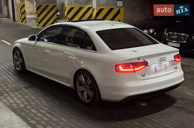 Седан Audi A4 2014 в 