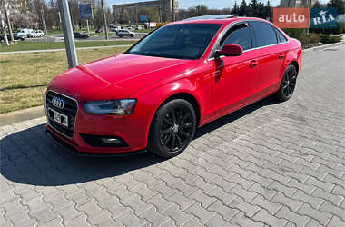 Седан Audi A4 2013 в 