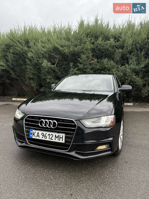 Седан Audi A4 2015 в Киеве