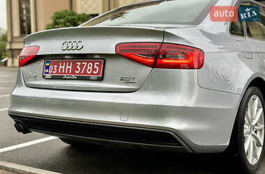 Седан Audi A4 2015 в 