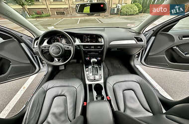 Седан Audi A4 2015 в 