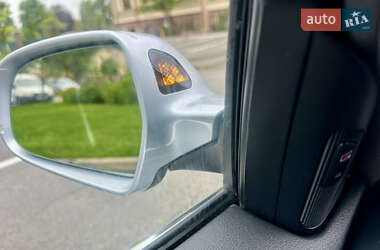 Седан Audi A4 2015 в 