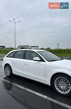 Универсал Audi A4 2014 в 