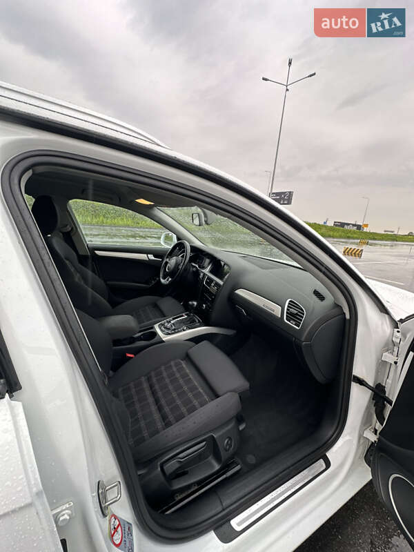 Универсал Audi A4 2014 в Львове