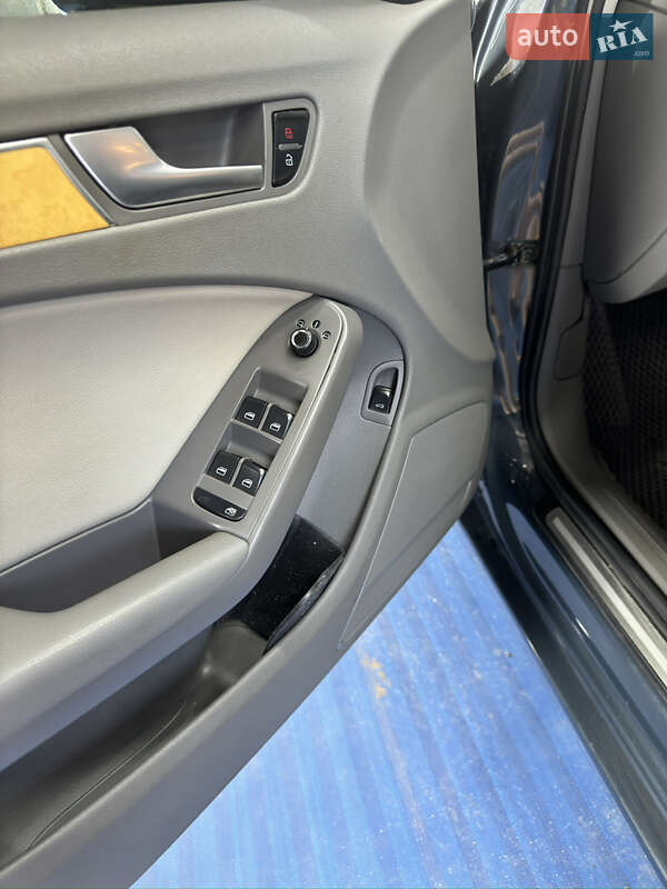 Седан Audi A4 2008 в Виннице