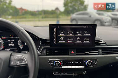 Седан Audi A4 2020 в 