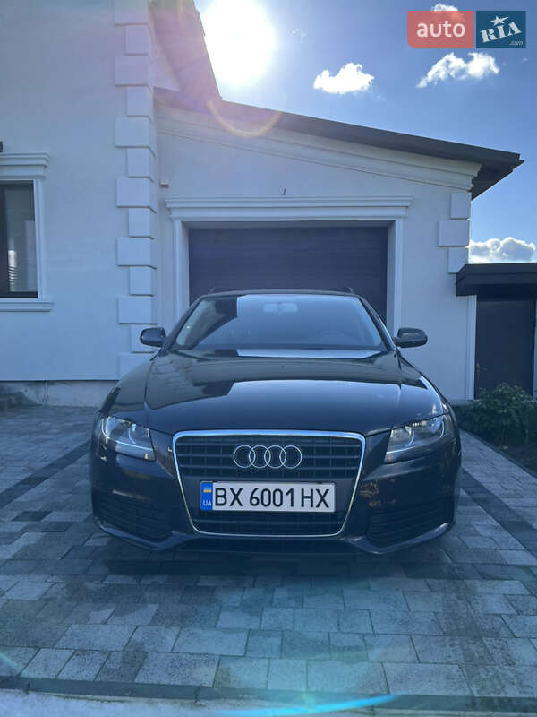 Универсал Audi A4 2009 в Староконстантинове