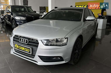 Седан Audi A4 2013 в 