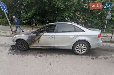 Седан Audi A4 2013 в 