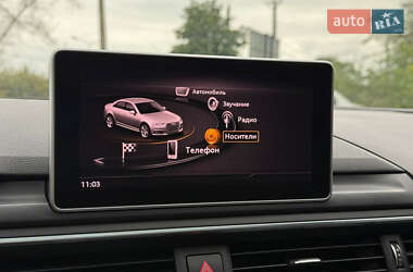 Седан Audi A4 2016 в 
