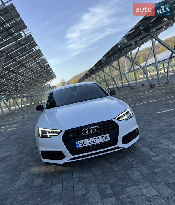 Седан Audi A4 2017 в Львове