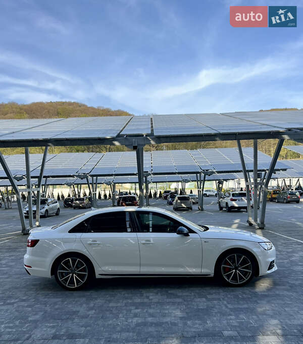 Седан Audi A4 2017 в Львове