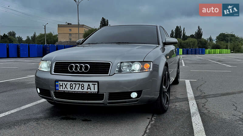 Седан Audi A4 2004 в Кам'янець-Подільському