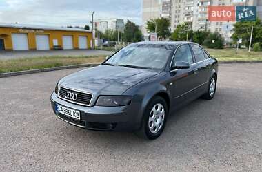 Седан Audi A4 2001 в 