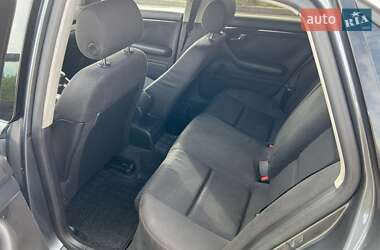 Седан Audi A4 2001 в 
