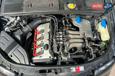 Седан Audi A4 2001 в 