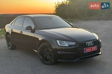 Седан Audi A4 2019 в Полтаве