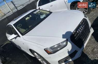Седан Audi A4 2015 в Жовкве