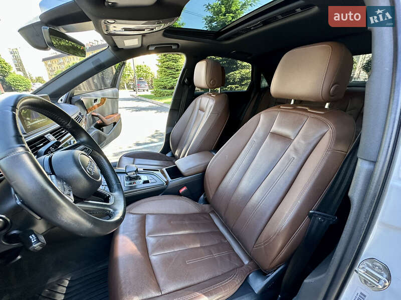 Седан Audi A4 2017 в Киеве