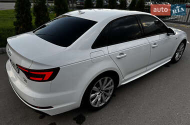 Седан Audi A4 2017 в 