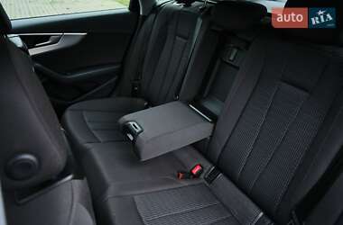 Универсал Audi A4 2019 в 