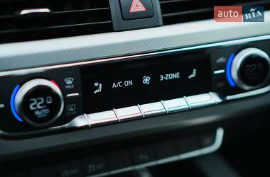 Универсал Audi A4 2019 в 