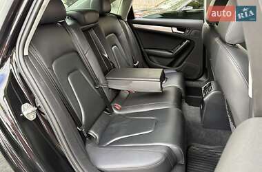 Седан Audi A4 2015 в 