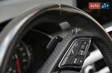 Седан Audi A4 2016 в 