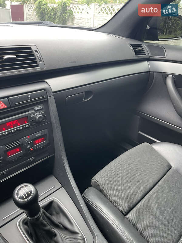 Седан Audi A4 2006 в Гнивани