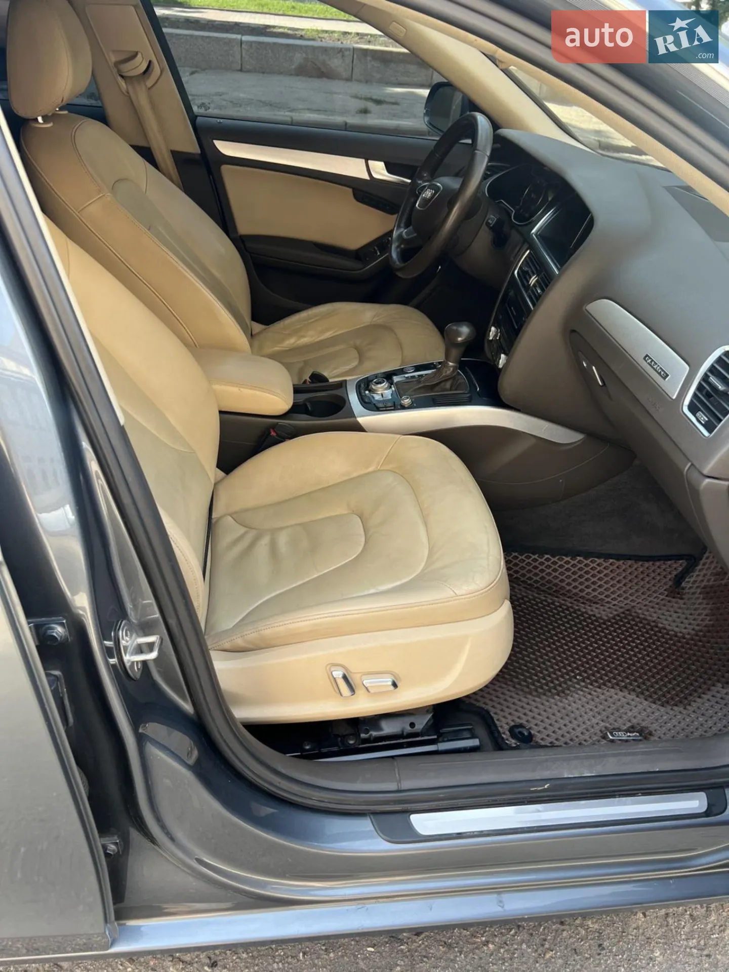 2012 Audi A4 - мініатюра 19