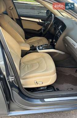 Седан Audi A4 2012 в 